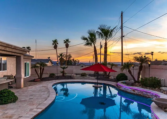 Havasu Tropics - Pool, Spa, Game Room, Sleeps 14 Villa *