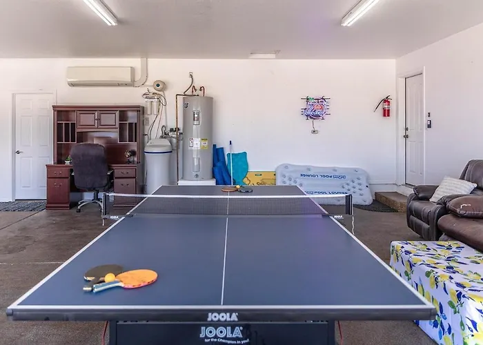 Havasu Tropics - Pool, Spa, Game Room, Sleeps 14 Villa Lake Havasu City