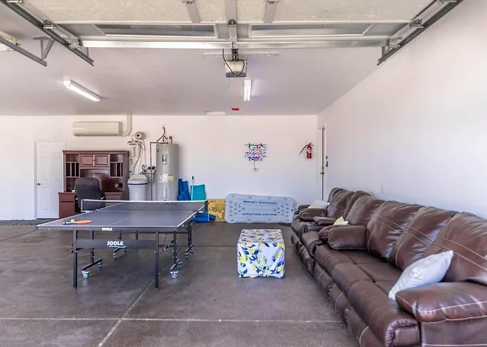 Villa Havasu Tropics - Pool, Spa, Game Room, Sleeps 14 *